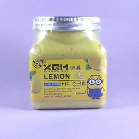 اسکراب بدن لیمو برند XQM (دارای ویتامین سی)(ویتامین C)(حجم 350میلی لیتر )
